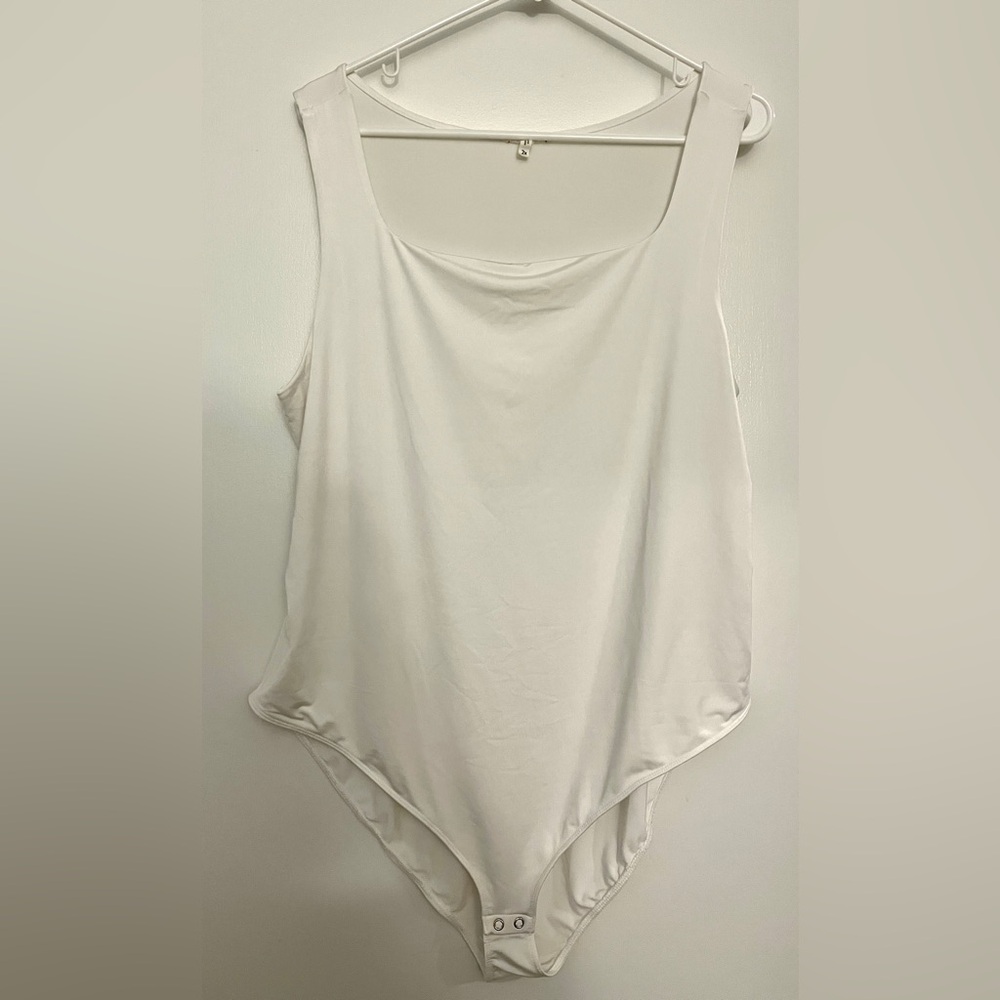 Sleeveless Edgely Square Neck Bodysuit Size 2x